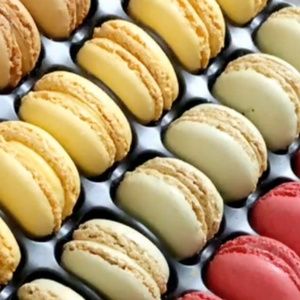 Meet your Posher, Aliza